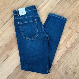 Zara Sculpt 5252/045 - size 6